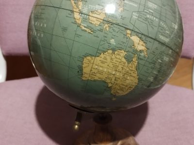 Kleiner dekorativer Globus