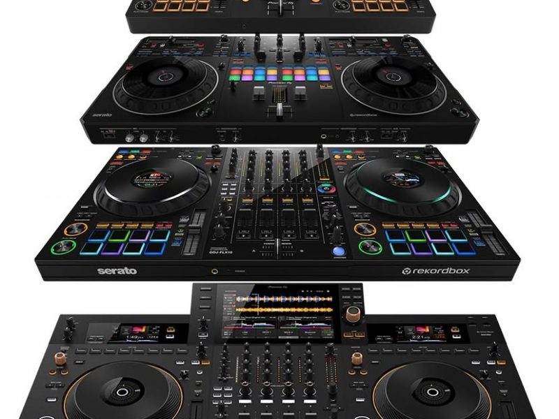 Behringer, Midas, Soundcraft, PreSonus, Allen & Heath, Yamaha, Mackie, Bose,